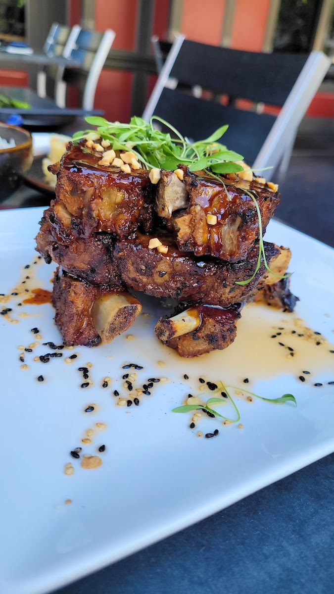 The Rawbar Restaurant & Sushi-6